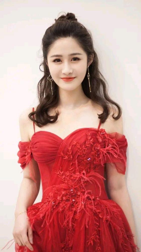 梁田（中国内地女主持人、演员、湖南省青联第十一届委员会委员）_百度百科