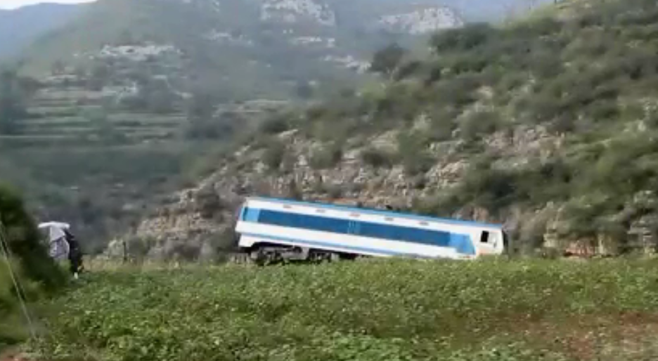 韶山4型电力机车