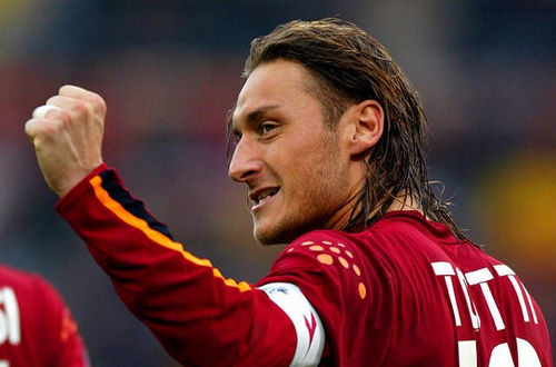 斯科·托蒂 i>(francesco totti) /i>,1976年9月27日出生于意大利罗马