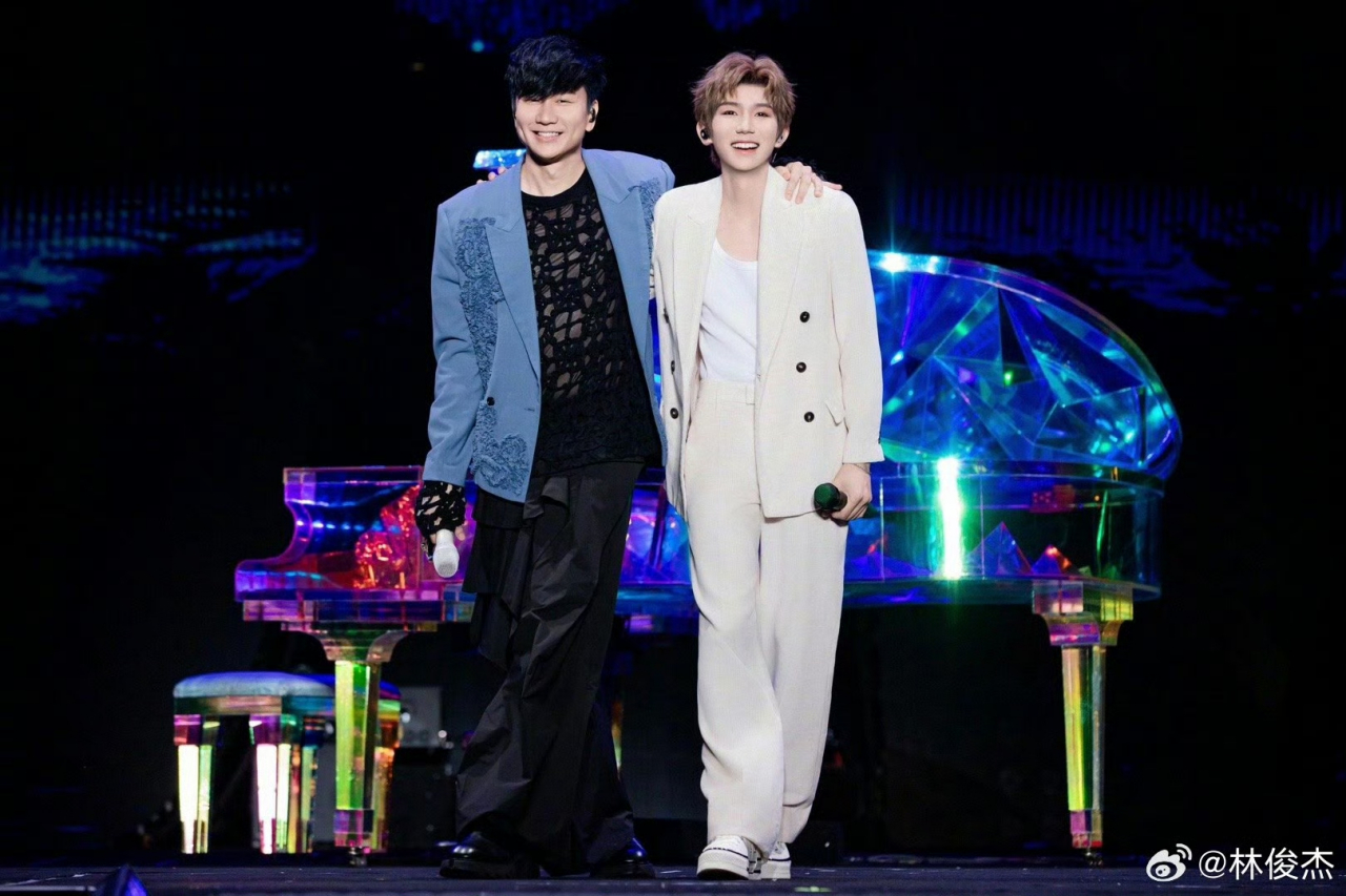 林俊杰"JJ20"世界巡回演唱会_百度百科