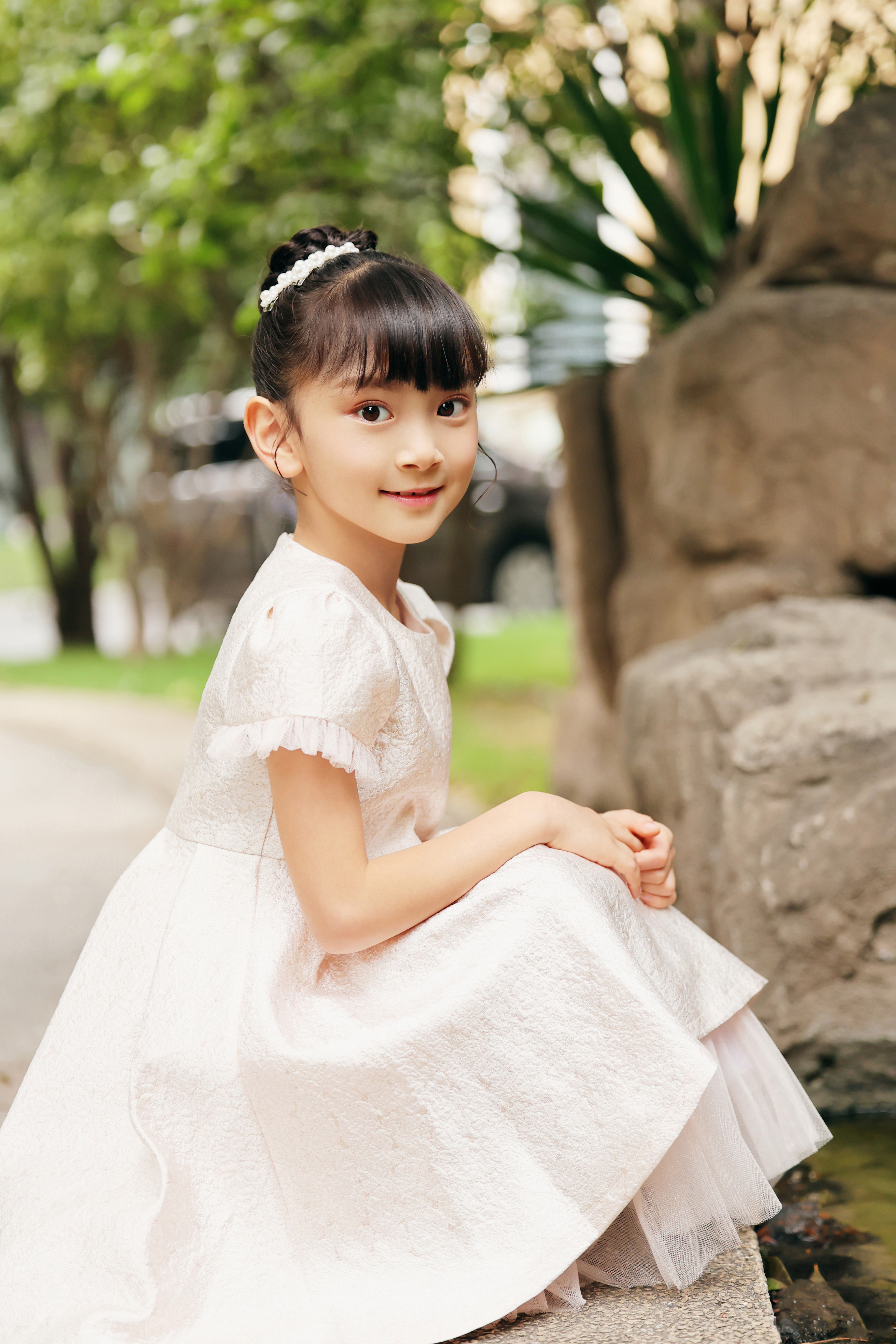 nhjt5sp">张熙然,2013年8月25日出生于江苏省苏州市,中国内地女演员