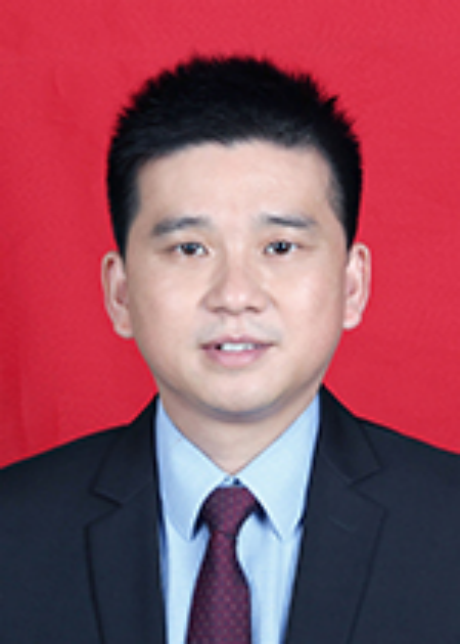 李彪