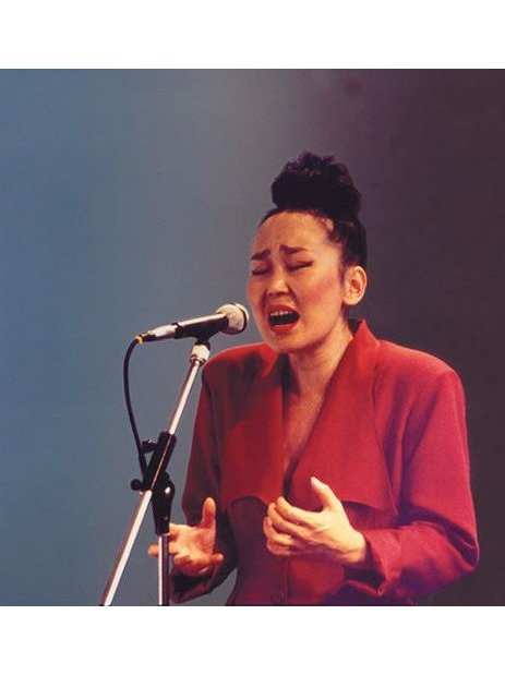  p>珊蔻·娜赤娅克(sainkho namtchylak,塞柯·纳姆切拉克,1957年-)是