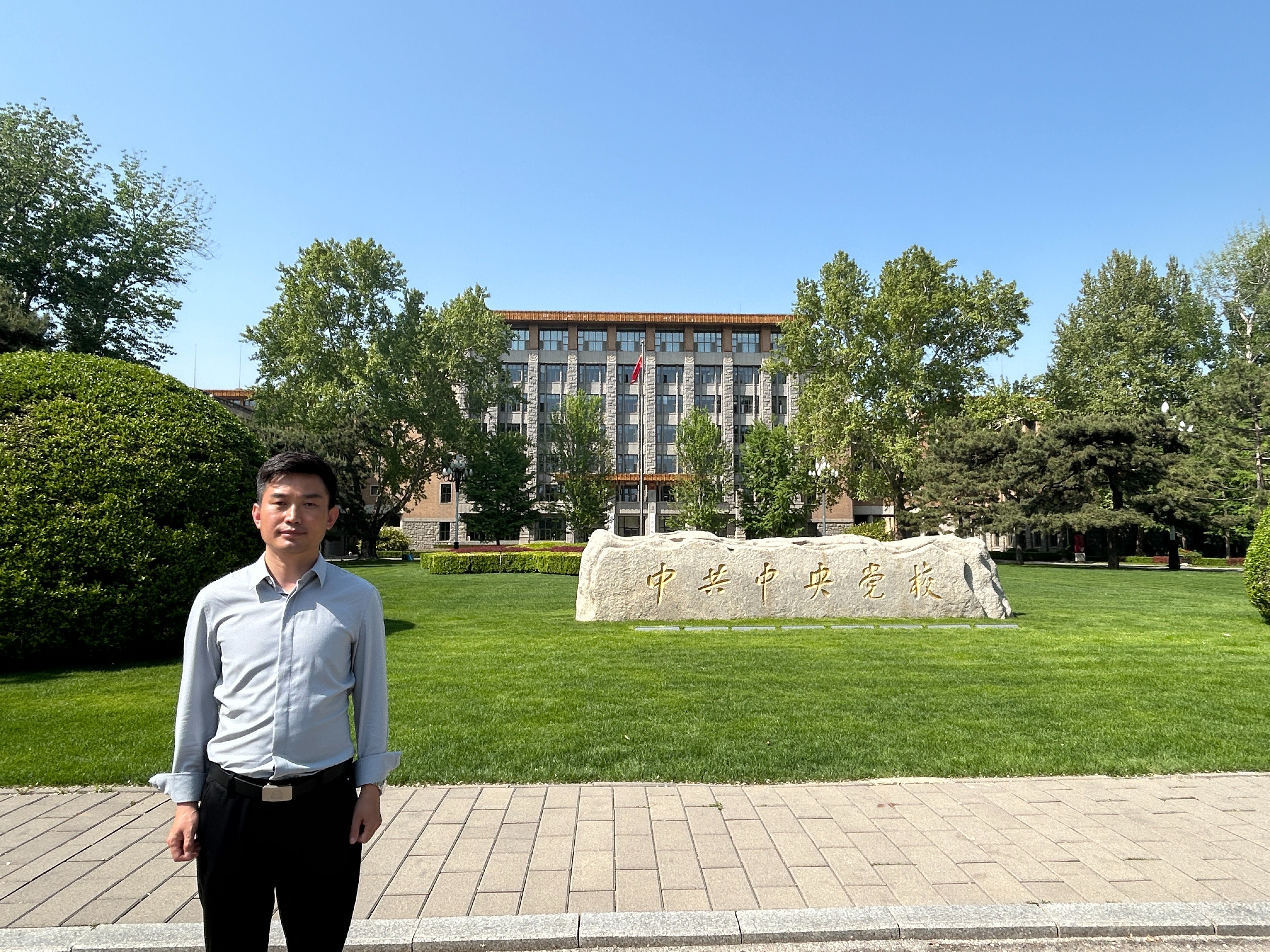 刘晓巍