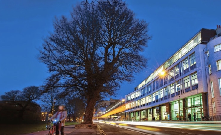 布莱顿大学艺术学院