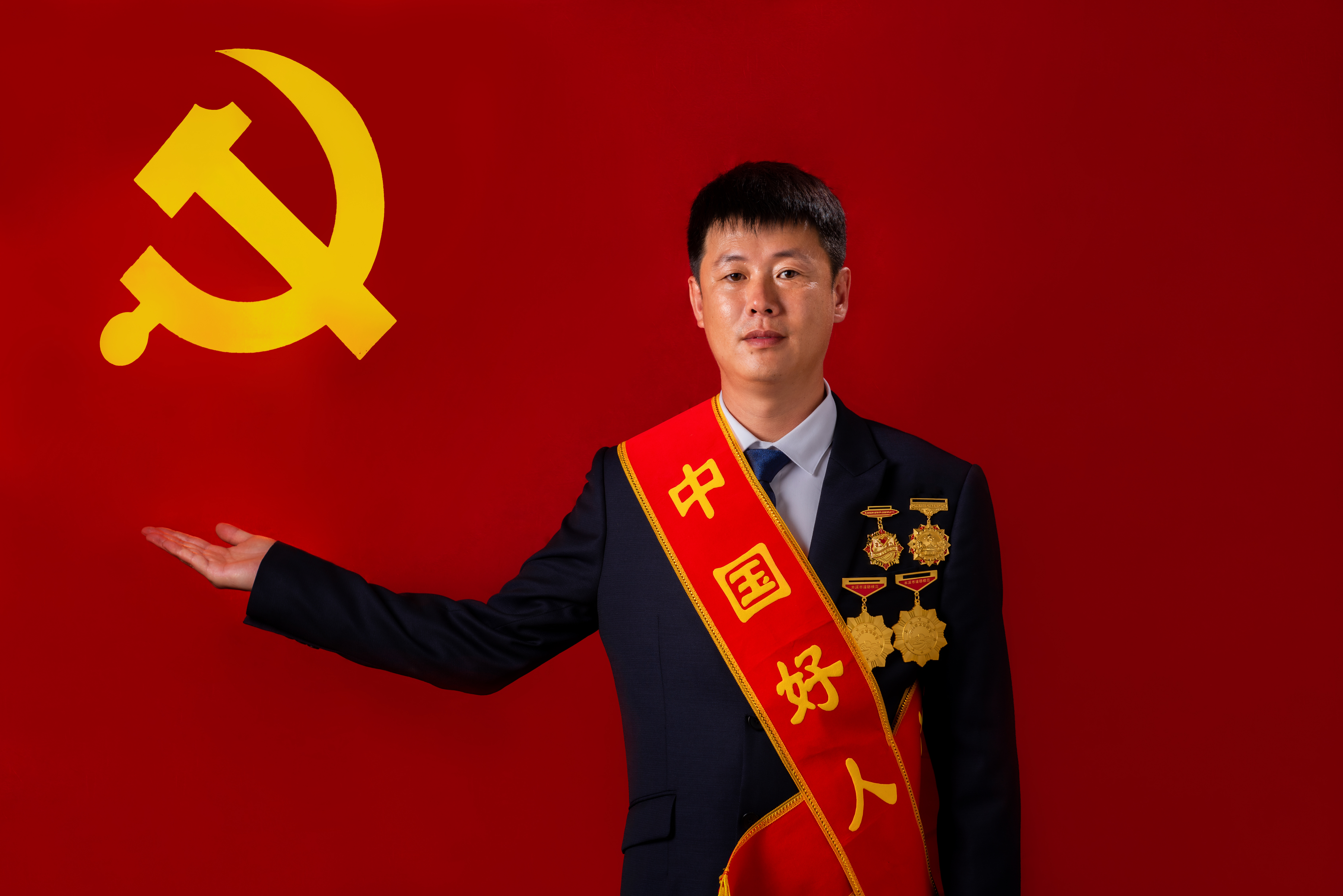 李飞龙