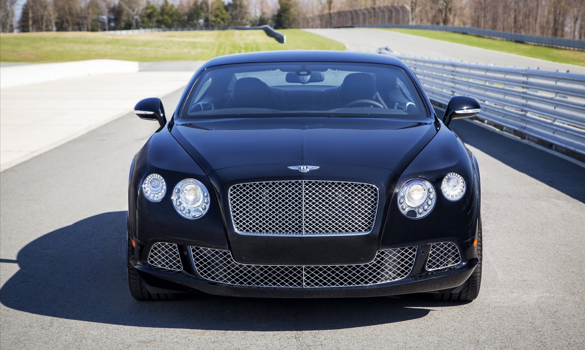  p>宾利(bentleymotors limited),英国豪华汽车品牌,总部位于英国克鲁