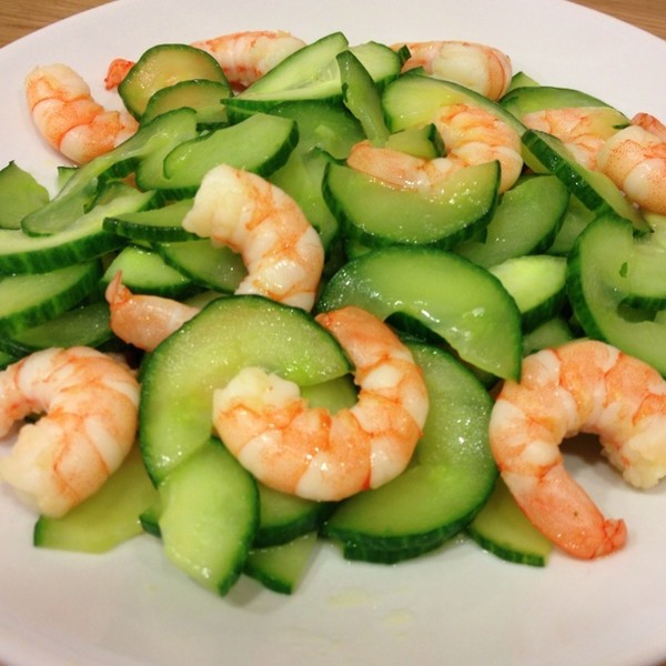 蒜香虾仁炒黄瓜