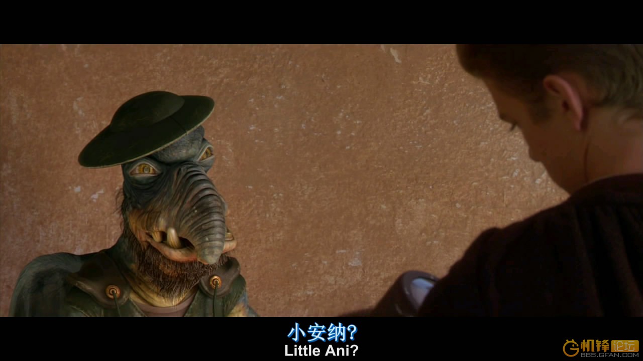 是一位具有传奇色彩的英国演员,有"影坛千面人"之称