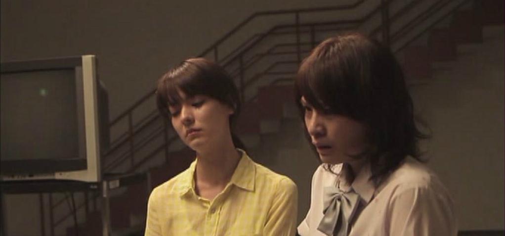  p>《人狼游戏》该片讲述了女高中生爱梨(樱庭奈奈美饰)放学后和好友