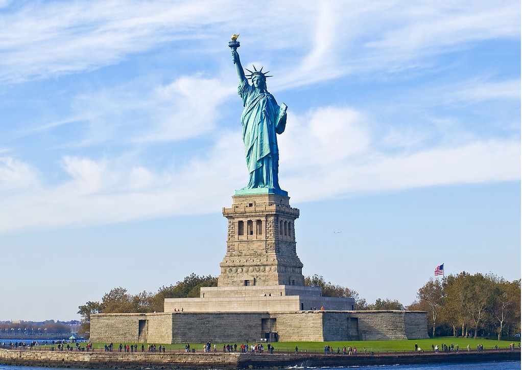 de la liberté,英语statue of liberty /i>)是一个巨大的 a target="