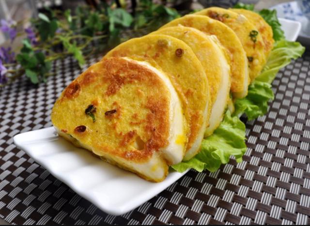  p data-id="gnyxqvwq4w">鸡蛋馍片是一道美味佳肴,主料是鸡蛋,馒头.