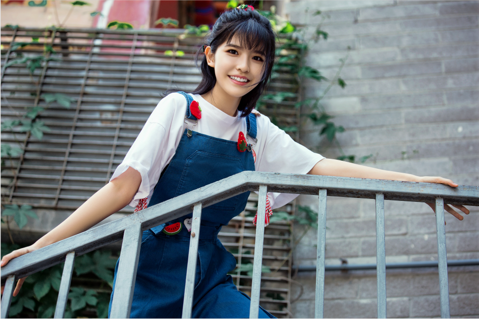 陈依妙