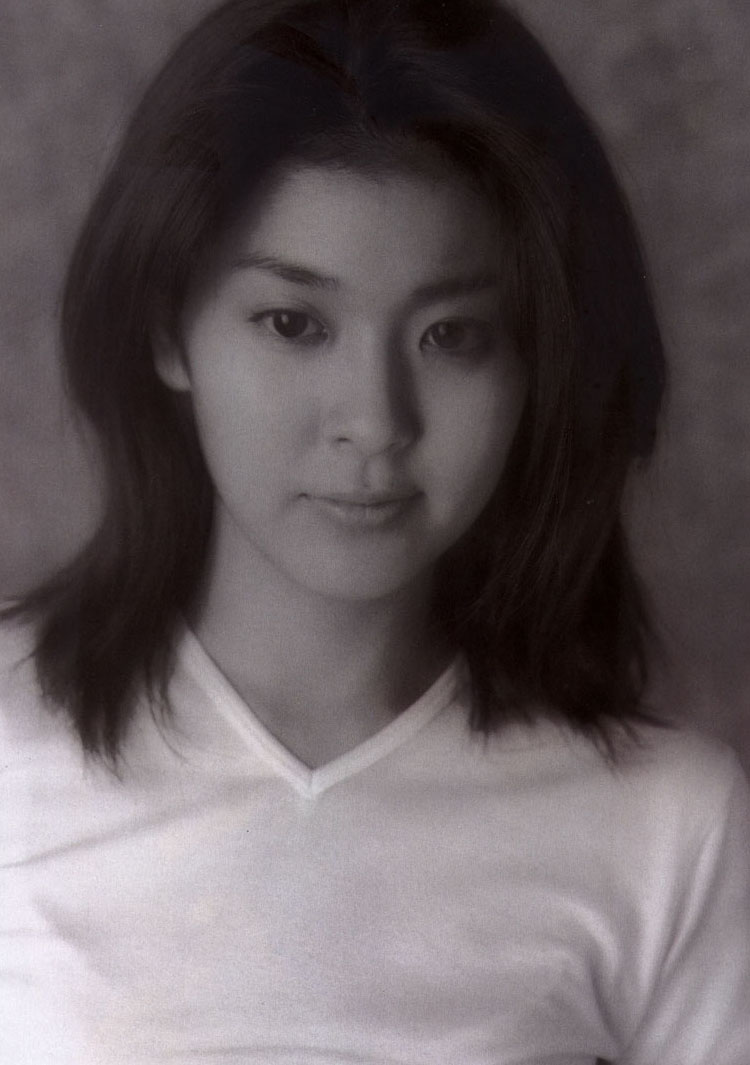  p>松隆子,原名为"藤间隆子",1977年6月10日出生于日本东京都,日本