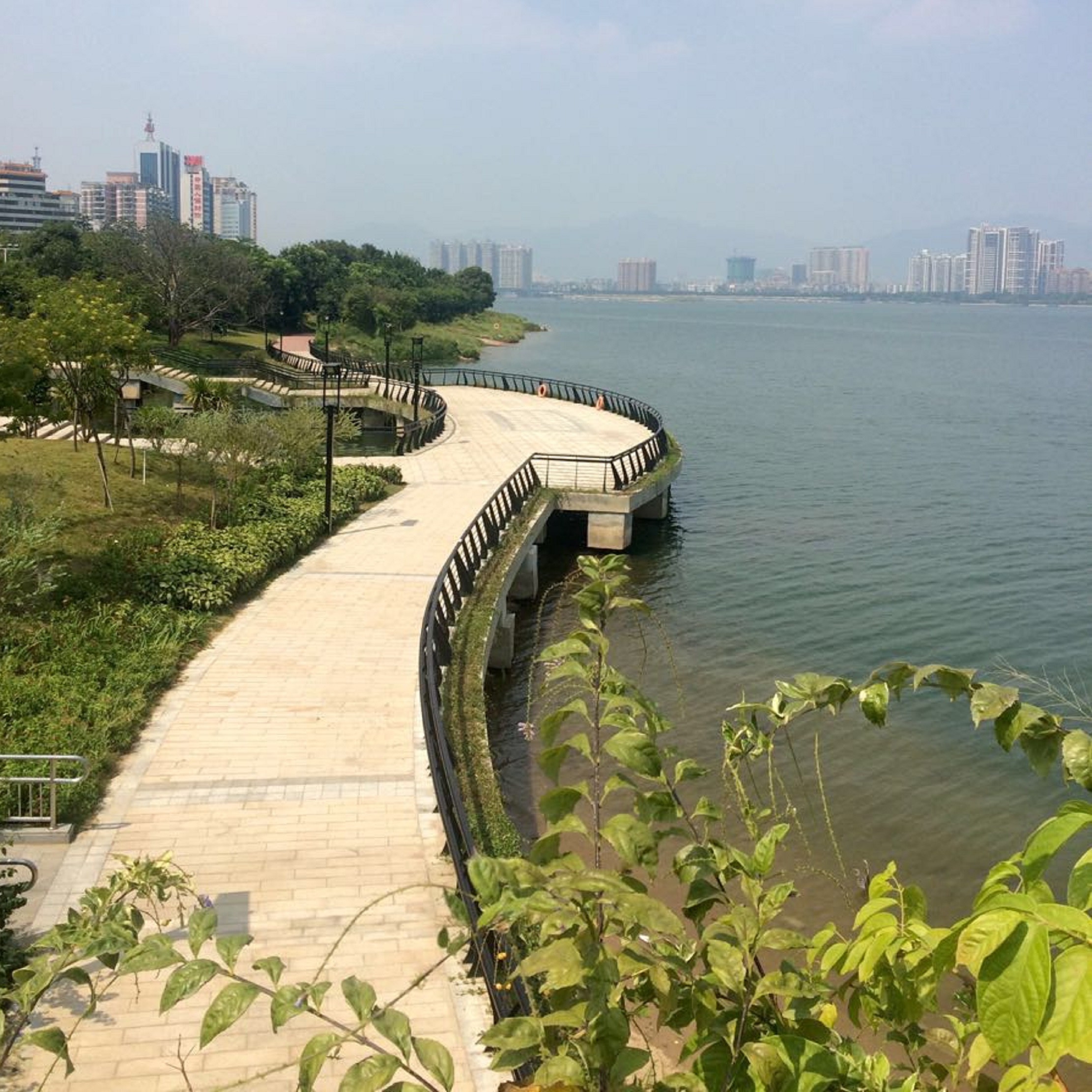 清远江滨公园