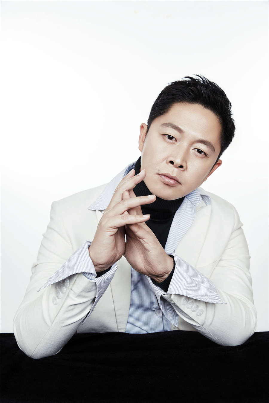 data-lemmaid="305391">中央戏剧学院 /a>,中国内地男演员,现为