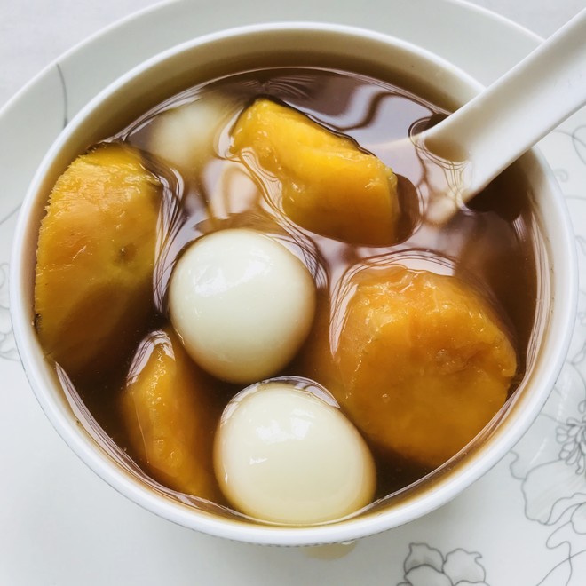  p>番薯汤圆糖水,是由番薯,汤圆制作的美食. /p>