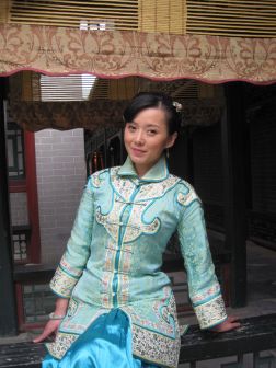 高艺（中国内地女演员）_百度百科