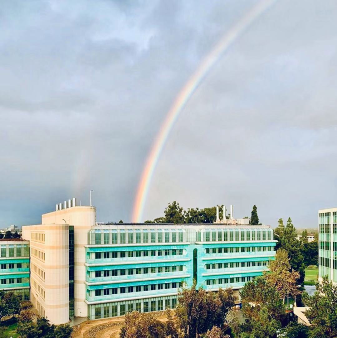 of california, irvine),简称uc irvine或uci,又译加州大学尔湾分校或