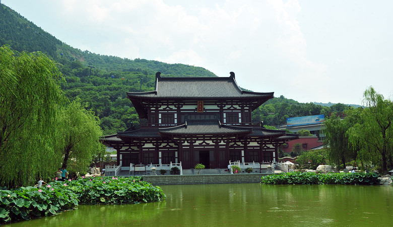 清华池