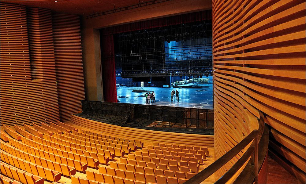  p>天津大剧院,坐落于中华人民共和国 a href="#" data-lemmaid="