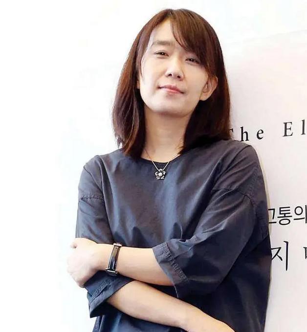 韩江《素食者》：你不吃肉，全世界的人就会把你吃掉_百科TA说
