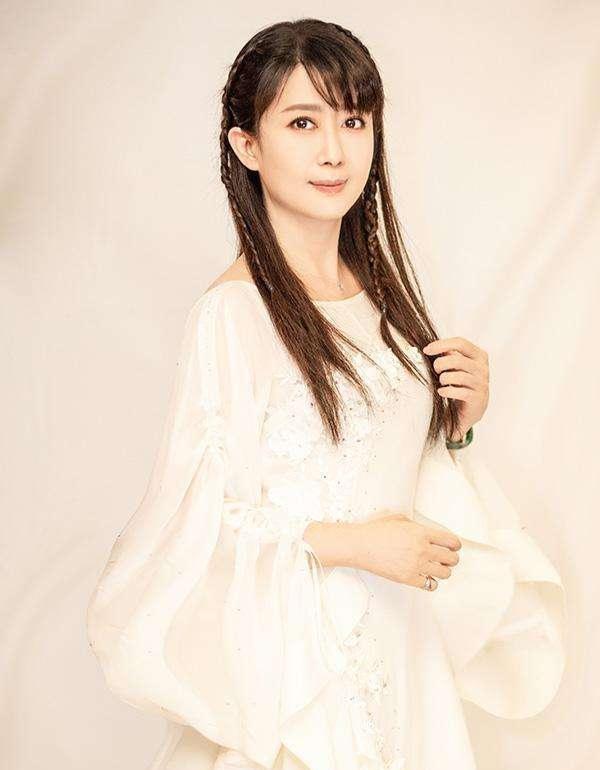  p>《没有情人的情人节》是 a target="_blank" href="/item/孟庭苇