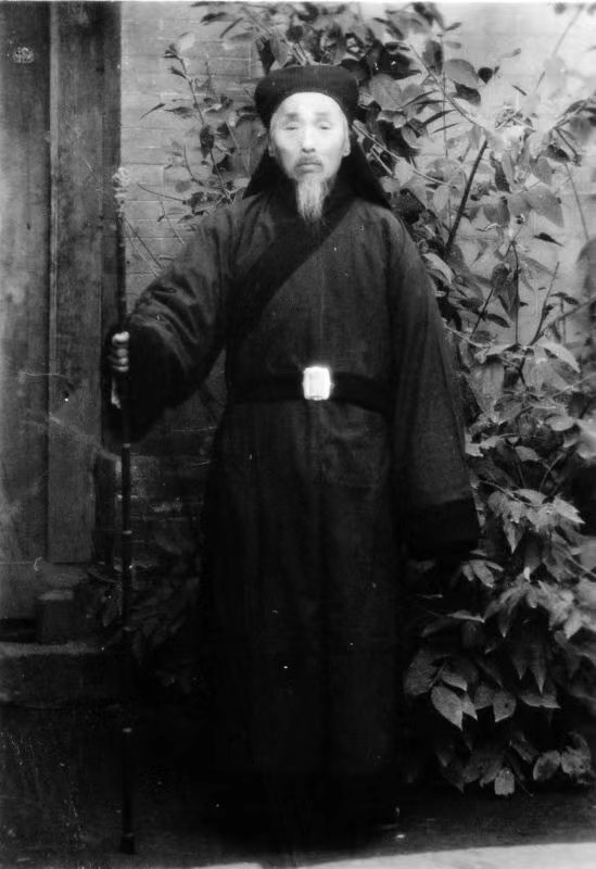  p data-id="ta2duqkzvzvb">李穆轩, span clas