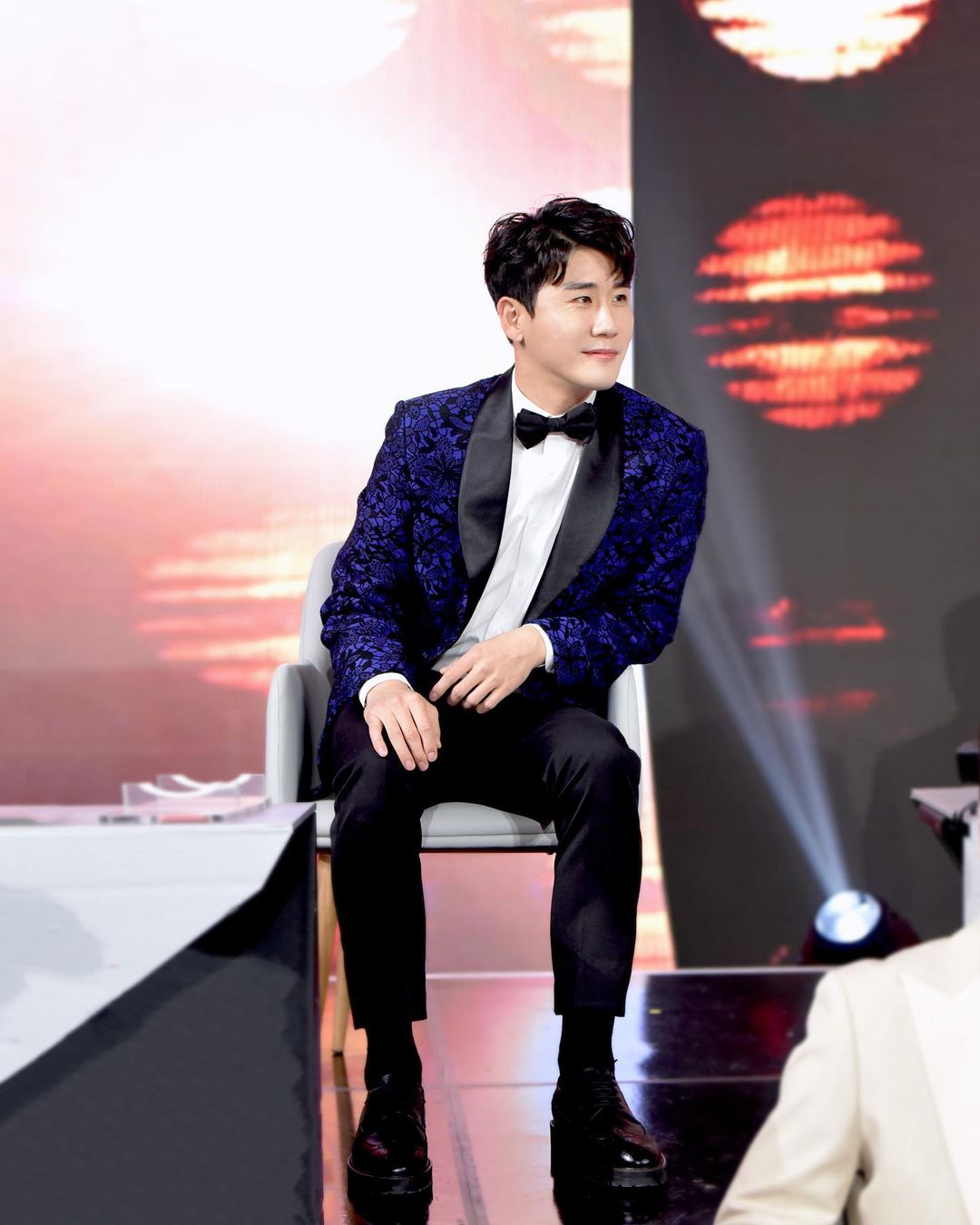  p>朴永卓(youngtak),1983年5月13日出生,毕业于国立大学综合艺术研究