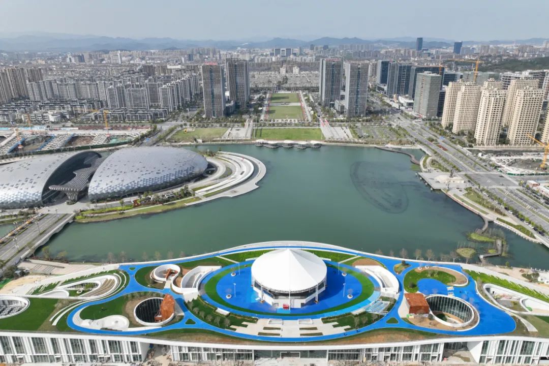 亚运会篮球(3x3 篮球)项目比赛,位于湖州市德清县舞阳街道塔山街901号