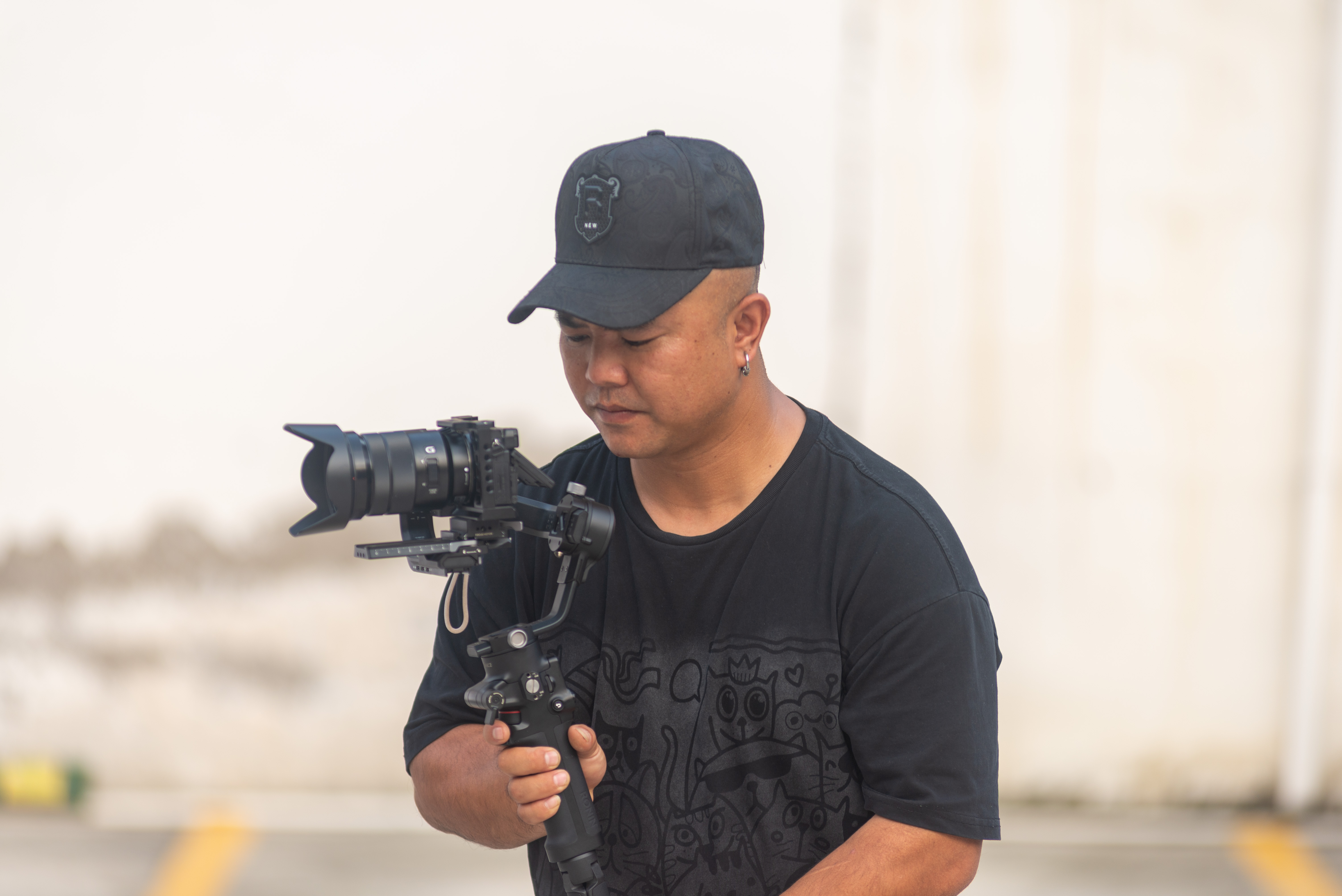 张小伟,本名张伟<