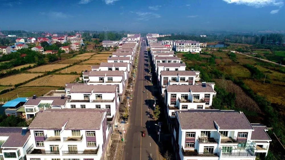  p>九集镇,隶属于湖北省襄阳市南漳县,地处 a target="_blank" href="