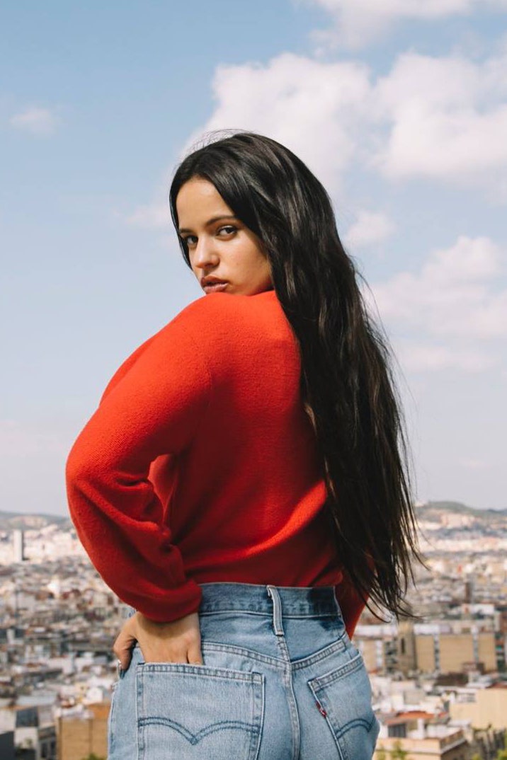 rosalia vila tobella),1993年9月25日出生于西班牙圣库加特德尔瓦