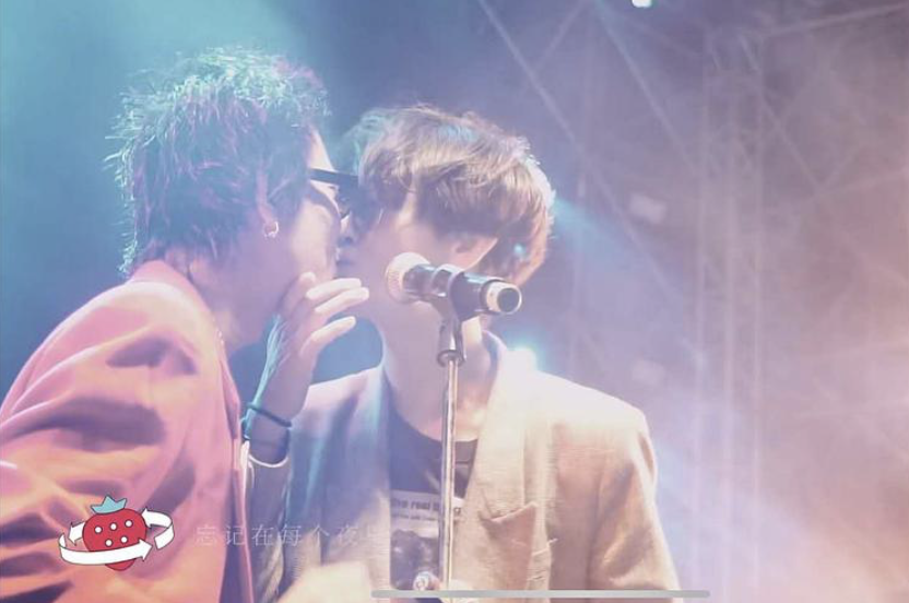 ukvk">李剑,是 a target="_blank" href="/item/大波浪乐队/4584723"