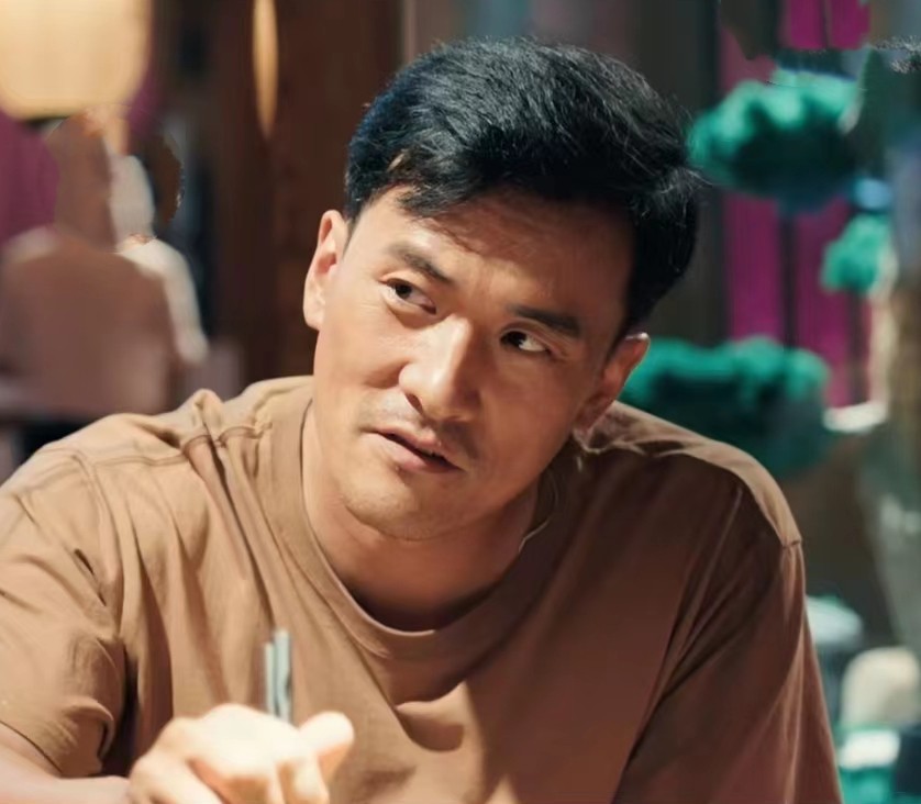  p data-id="tz0yhaih2dpl">    张扬,科幻网络电影《 a target="