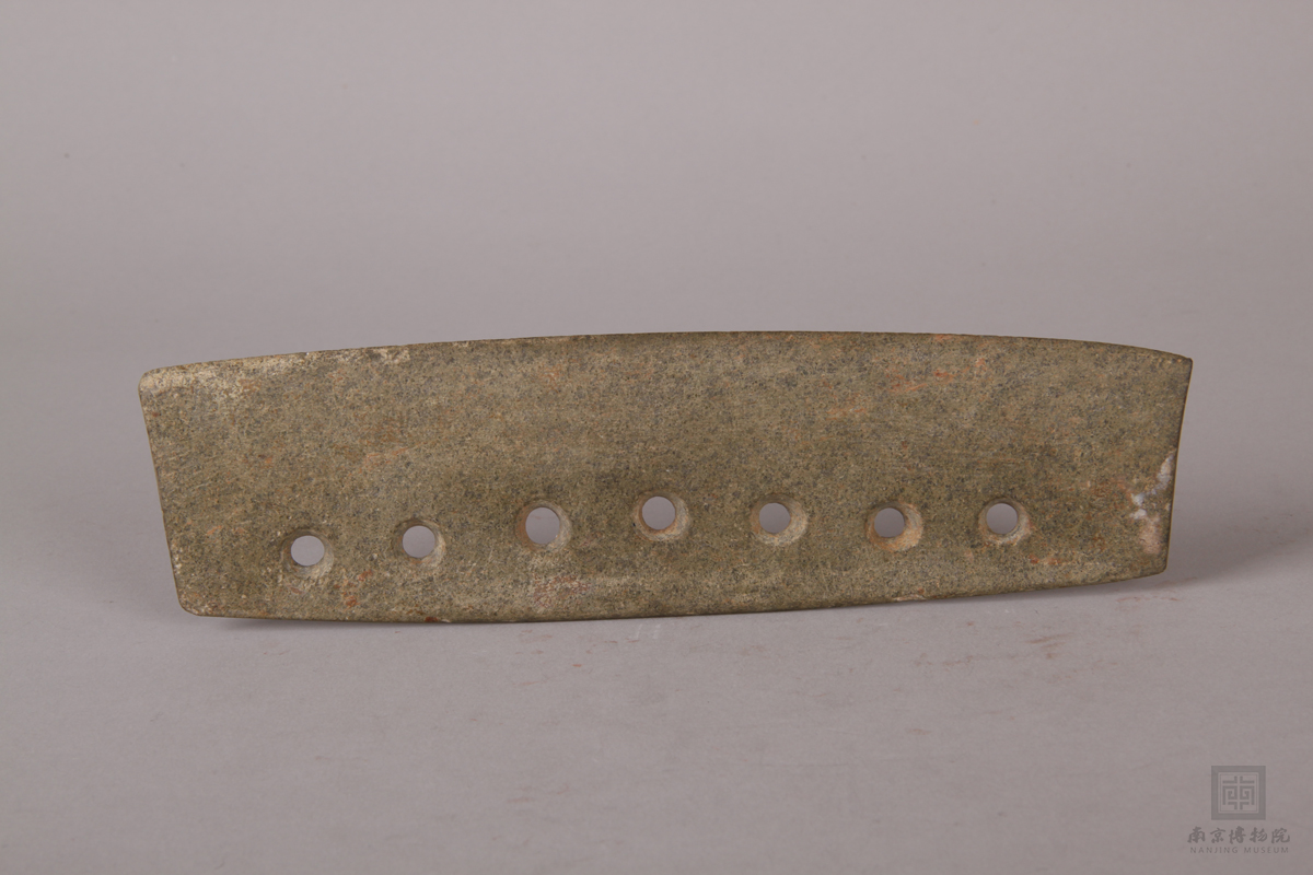 新石器时代北阴阳营文化七孔石刀