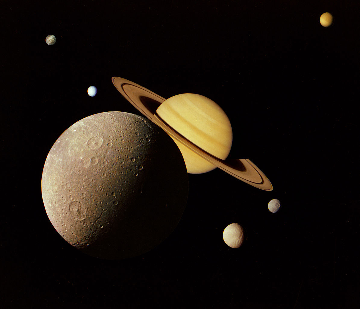  p>土星(英文:saturn,拉丁文:saturnus,符号:   ),是 a target="