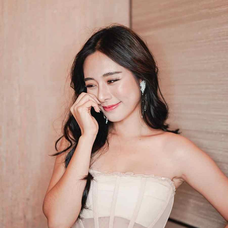  p>安嘉莎·蒙坤莎麦(bifern),1993年6月17日出生于泰国,泰国女演员.