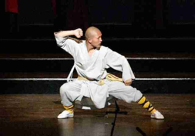  p data-id="go014otnfv">少林拳是中国传统拳种之一,得名于 a target