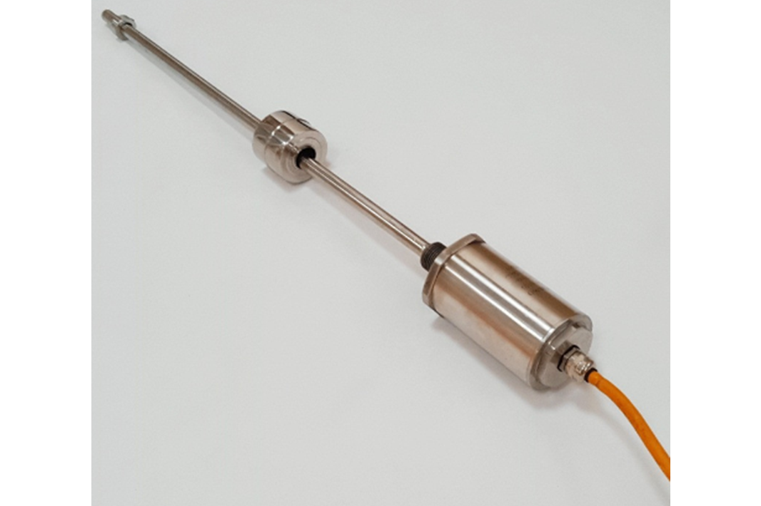 磁致伸缩液位传感器