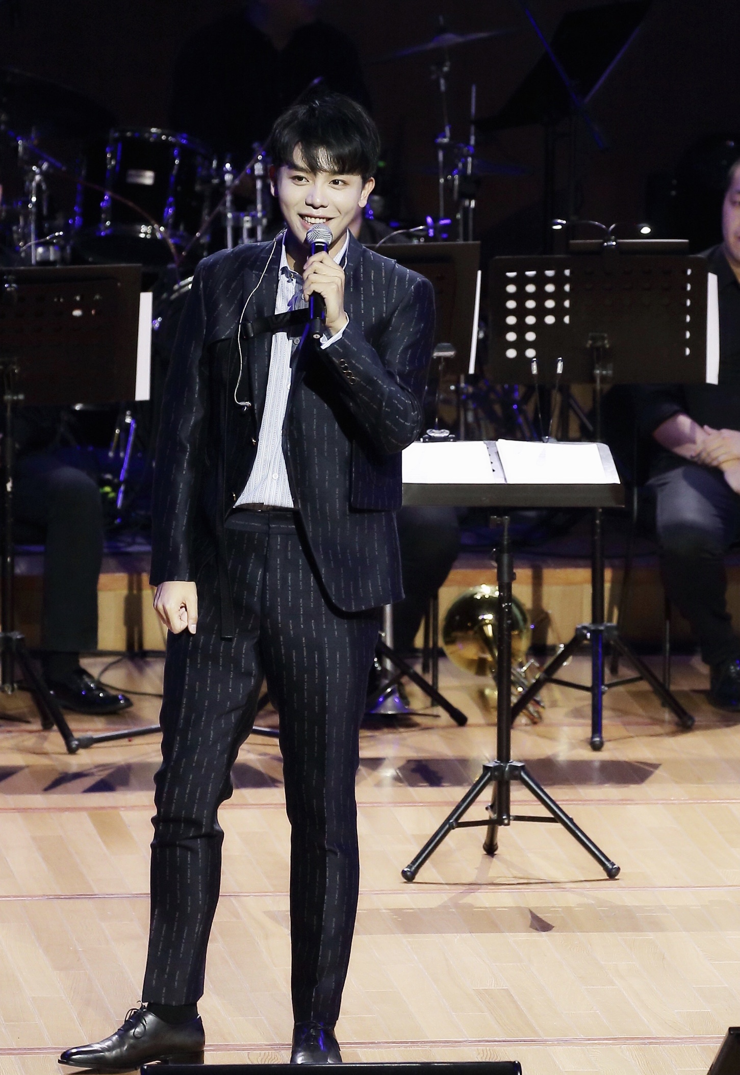  p>贾凡,1991年5月5日出生于山东省滨州市博兴县,毕业于山东师范大学