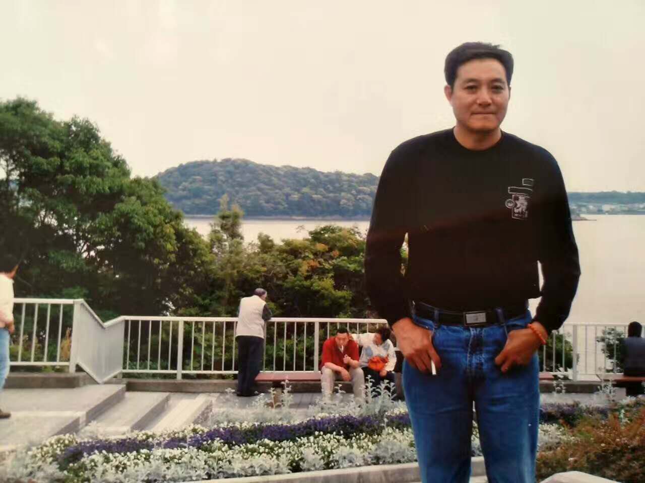 李贵中