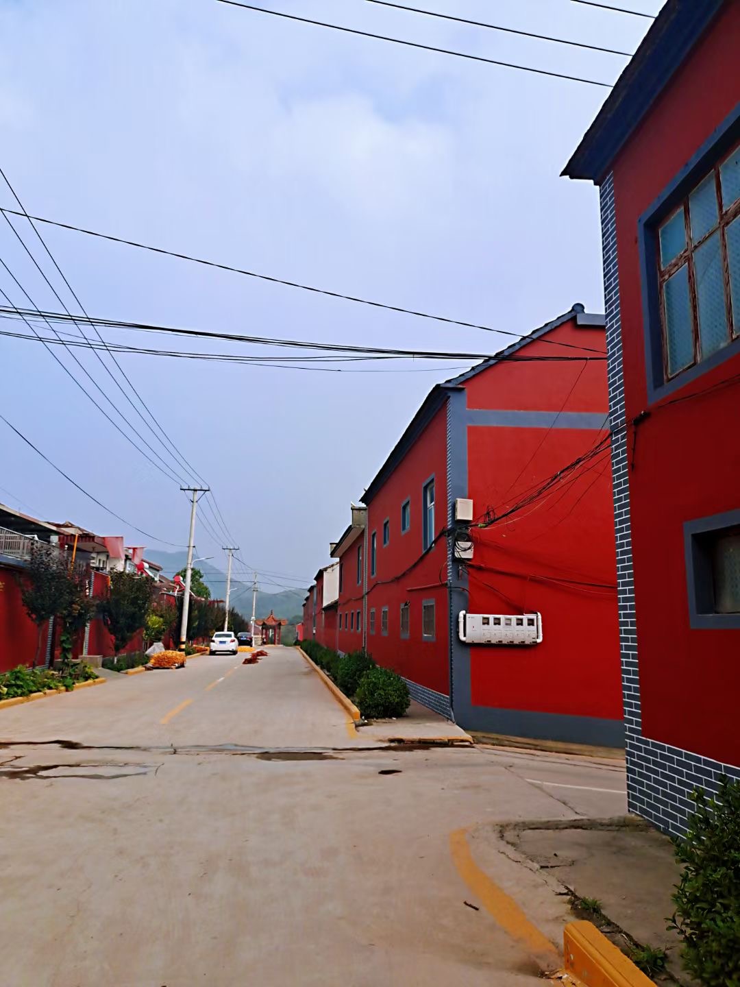  p>西皇墓位于 a target="_blank" href="/item/林州">林州 /a>市东北