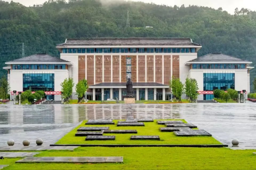 <p>四川轻化工大学教学楼