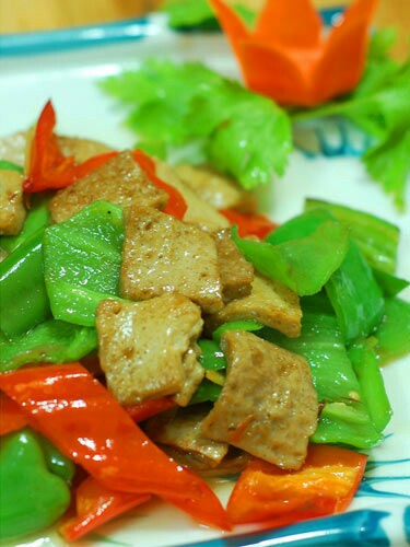 青椒炒冻豆腐