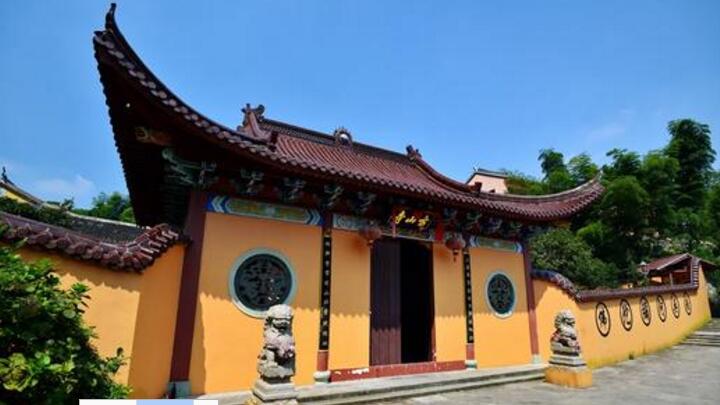 target="_blank" href="/item/山西">山西省寿阳县神蝠方山