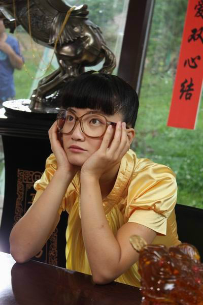 《完美新娘》是光线影业和中影集团联合发行的一部喜剧爱情电影