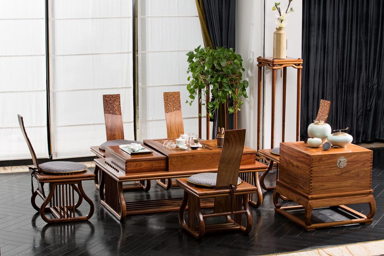  p>苏梨是苏州市苏品家具有限公司旗下的品牌. /p>