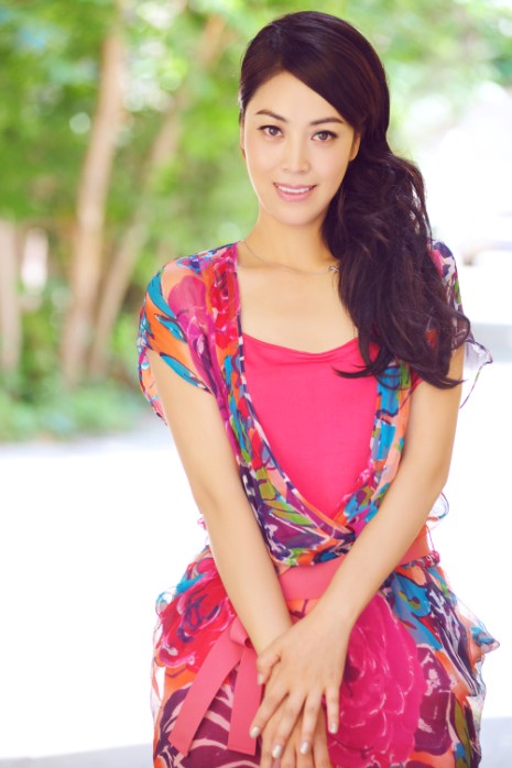  p>周木杨( i>原名周媛媛 /i>),毕业于 a target="_blank" href="