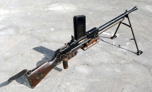 mle 1924(fusil-mitrailleur modèle 1924)是1924年装备法国军兜的
